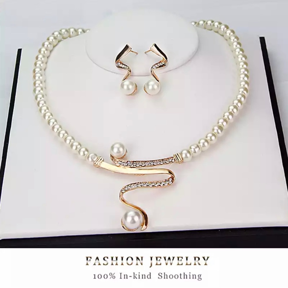 Elegant Women Bridal Wedding Necklace Earrings - Picture 2 of 3